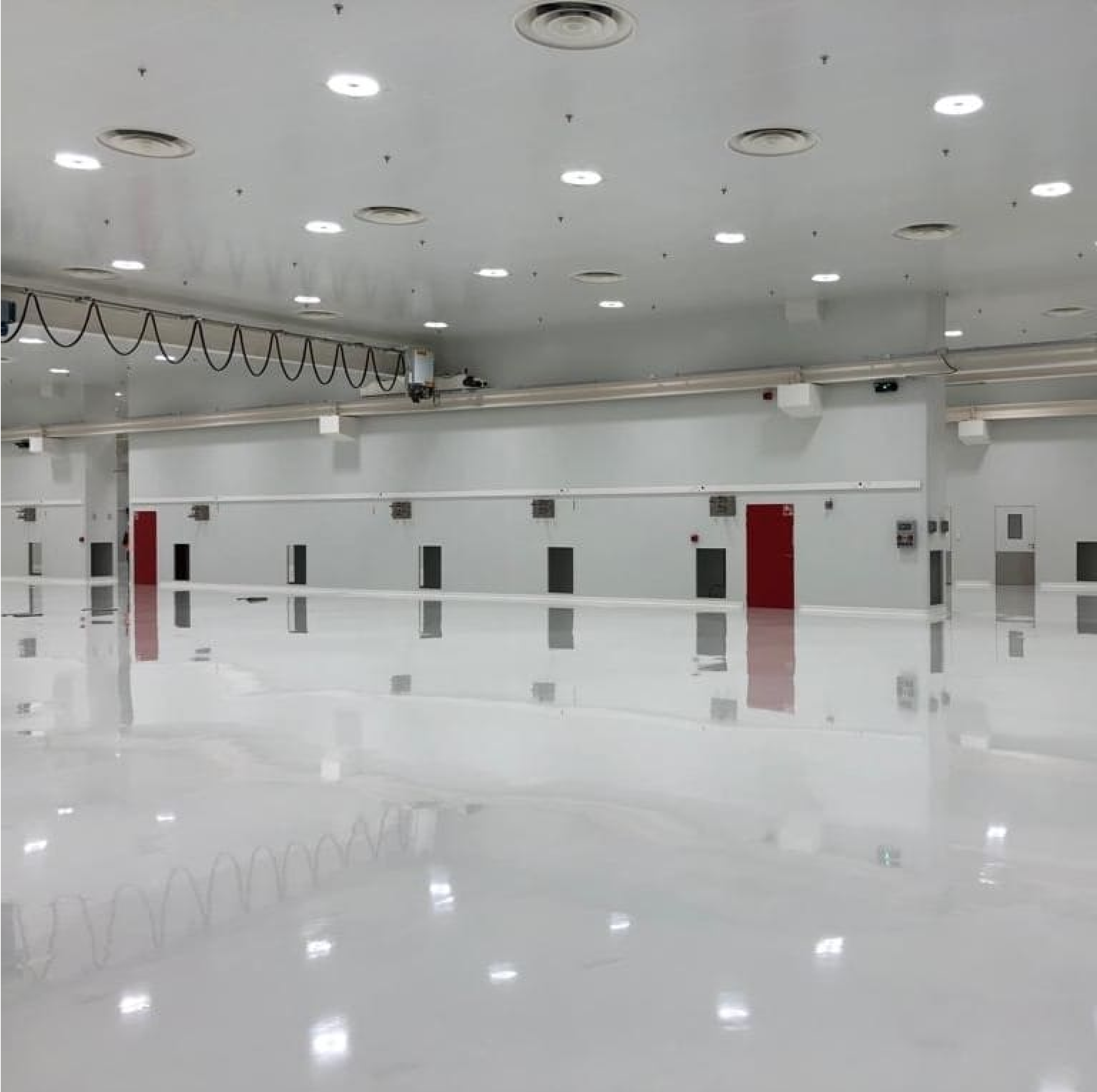 Une salle blanche